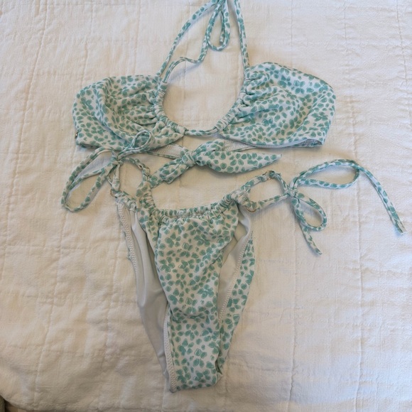 Rhythm. Other - Rhythm. Green Leaf Print String Bikini